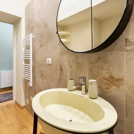 Classy Nest In A Historical Palace Apartment *