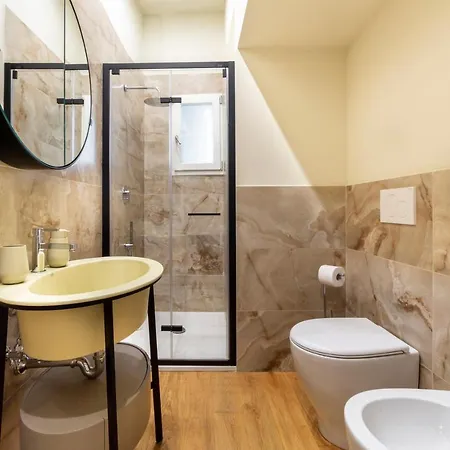 Apartment Classy Nest In A Historical Palace Florence